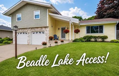 138 Grand Castle, Battle Creek, MI 49014