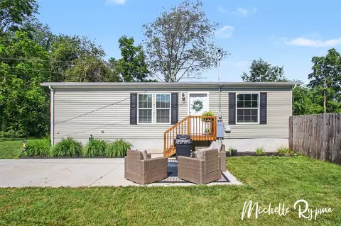 326 Walter, Fennville, MI 49408