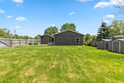 Exterior - 335 N 2nd, Stanton, MI 48888 photo 3 of 3