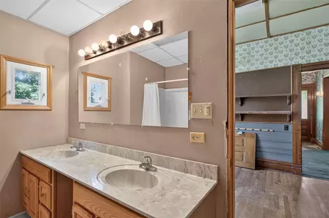 Bath - 3811 W Card, Reading, MI 49274 photo 2 of 3