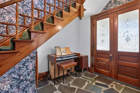 Entry Way - 3811 W Card, Reading, MI 49274 photo 1 of 5