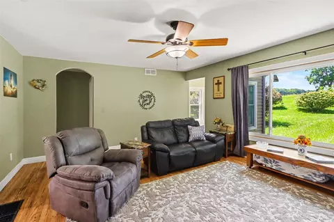 931 10th, Plainwell, MI 49080 photo 7