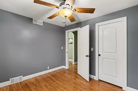931 10th, Plainwell, MI 49080 photo 19