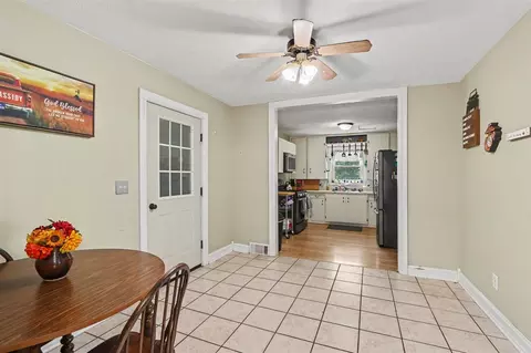 931 10th, Plainwell, MI 49080 photo 11