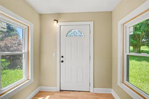 931 10th, Plainwell, MI 49080 photo 6