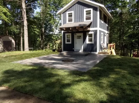 8523 W Easy, Mears, MI 49436