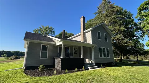 Exterior - 10797 E T, Scotts, MI 49088 photo 9 of 14