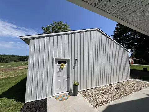 Exterior - 10797 E T, Scotts, MI 49088 photo 4 of 14