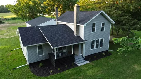 Exterior - 10797 E T, Scotts, MI 49088 photo 12 of 14