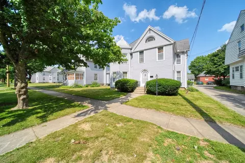 Exterior - 615 2nd, Jackson, MI 49203 photo 3 of 13