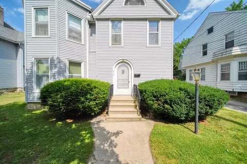 Exterior - 615 2nd, Jackson, MI 49203 photo 4 of 13