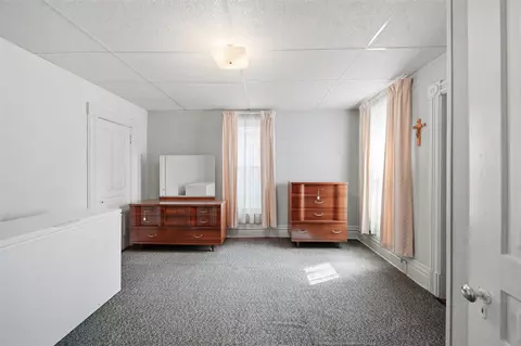 Bedroom - 615 2nd, Jackson, MI 49203 photo 3 of 8