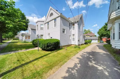 Exterior - 615 2nd, Jackson, MI 49203 photo 2 of 13