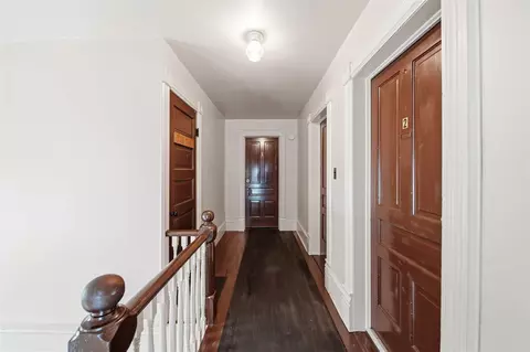 Entry Way - 615 2nd, Jackson, MI 49203 photo 5 of 7