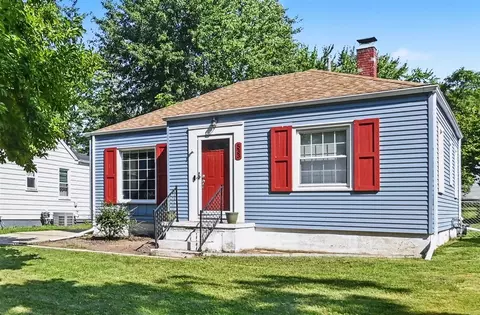 533 N Dexter, Lansing, MI 48910
