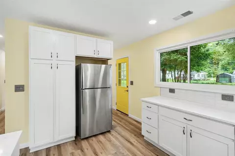 709 11th, Three Rivers, MI 49093 photo 9