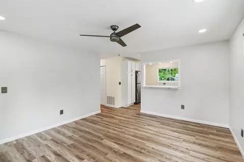 709 11th, Three Rivers, MI 49093 photo 3