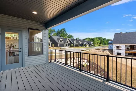 Exterior - 3409 Broadleaf, Jenison, MI 49428 photo 6 of 22