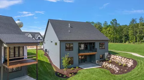 Exterior - 3409 Broadleaf, Jenison, MI 49428 photo 19 of 22