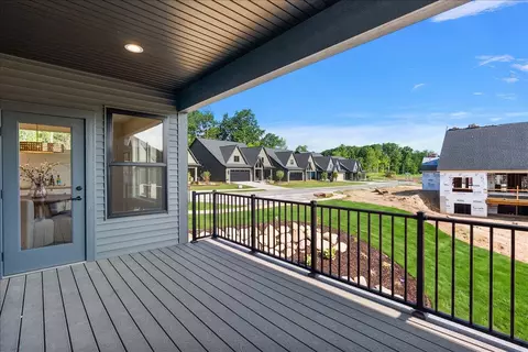 Exterior - 3409 Broadleaf, Jenison, MI 49428 photo 12 of 22