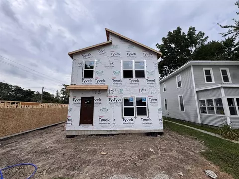 1125 W Grand, Muskegon, MI 49441
