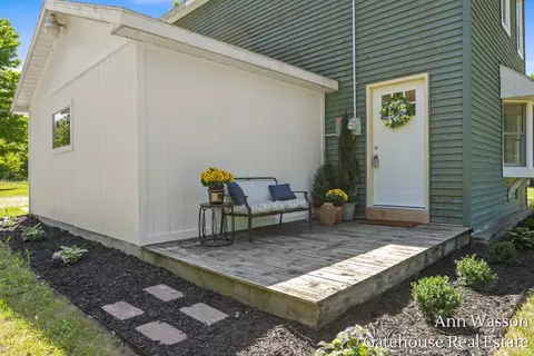 Exterior - 2737 Dane, Gowen, MI 49326 photo 2 of 5