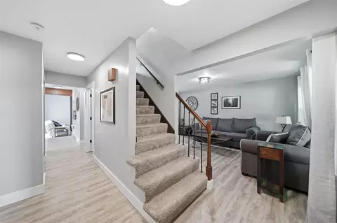 Entry Way - 6979 Placeway, Jackson, MI 49201 photo 4 of 8