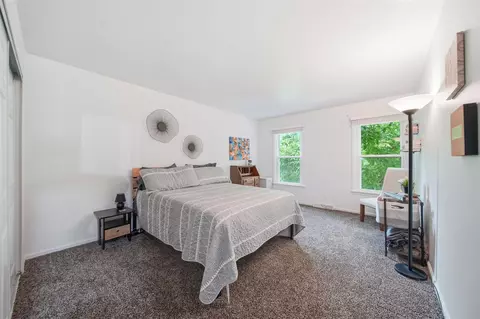 Bedroom - 6979 Placeway, Jackson, MI 49201 photo 1 of 5