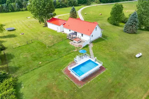 Exterior - 6193 S Ionia, Bellevue, MI 49021 photo 8 of 9