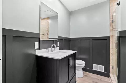 Bath - 6193 S Ionia, Bellevue, MI 49021 photo 2 of 4