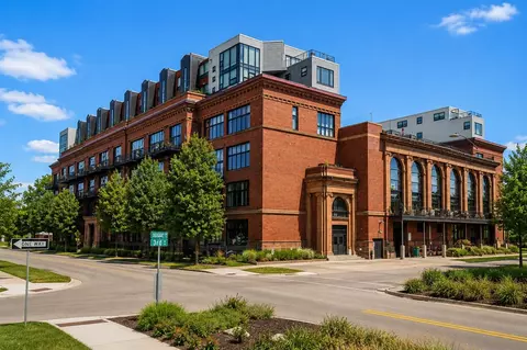 600 Broadway #317, Grand Rapids, MI 49504