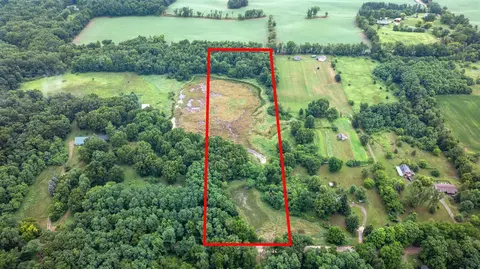 6710 Moreland, Jonesville, MI 49250