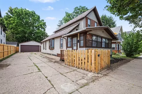 1015 Jennette, Grand Rapids, MI 49504