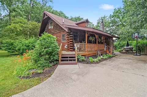 1384 Olson, Manistee, MI 49660