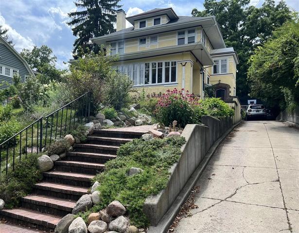119 Prairie, Kalamazoo, MI 49006