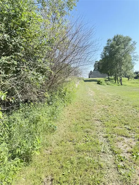 13513 100th, Alto, MI 49302