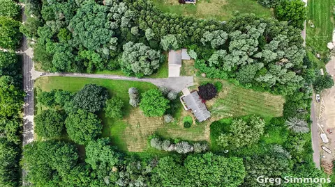 1079 Rector, Sparta, MI 49345