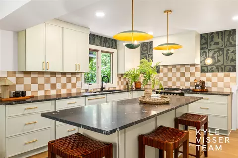 Kitchen - 7496 Leyton, Ada, MI 49301 photo 2 of 10