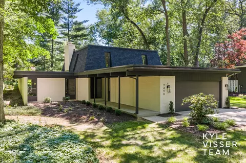 Exterior - 7496 Leyton, Ada, MI 49301 photo 2 of 9