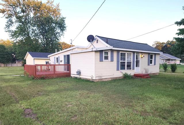 1150 S Quarterline, Muskegon, MI 49442