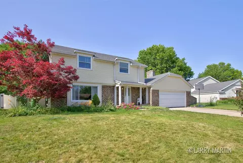 5316 Queensbury, Grand Rapids, MI 49508