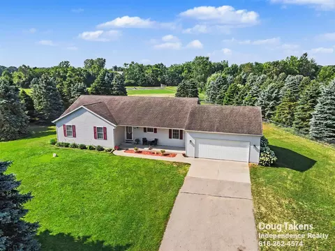2766 Otuna, Dorr, MI 49323