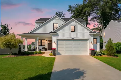 7901 Carlisle Crossings, Byron Center, MI 49315