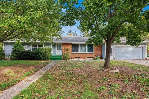 744 S Quarterline, Muskegon, MI 49442