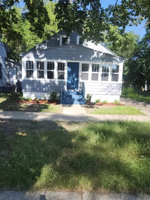 926 Williams, Muskegon, MI 49442