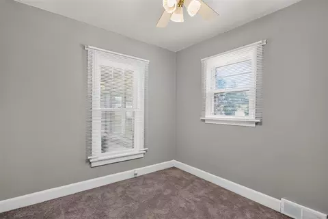 Bedroom - 703 Winifred, Jackson, MI 49202 photo 5 of 6