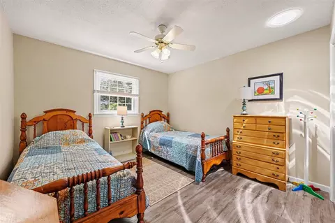 Bedroom - 4815 Firethorne, Jackson, MI 49201 photo 3 of 3
