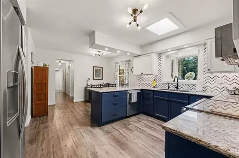 Kitchen - 4815 Firethorne, Jackson, MI 49201 photo 2 of 2