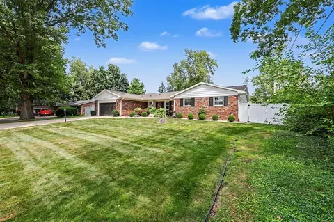 Exterior - 4815 Firethorne, Jackson, MI 49201 photo 2 of 10