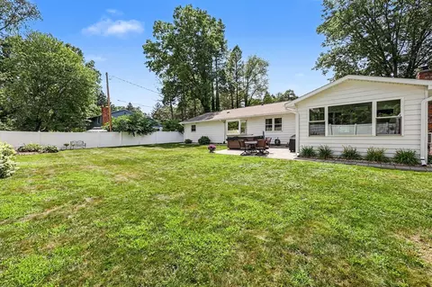 Exterior - 4815 Firethorne, Jackson, MI 49201 photo 6 of 10